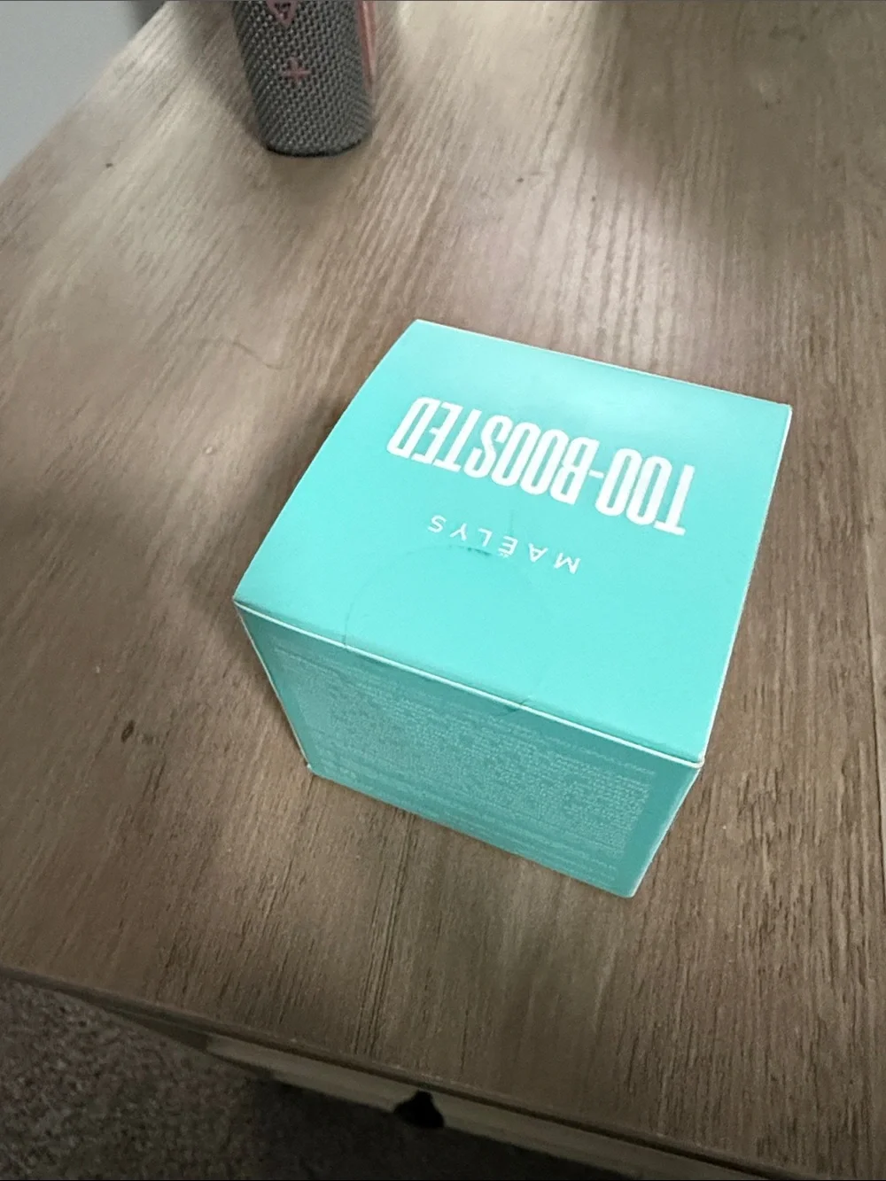 MAËLYS Too-Boosted Face Filling Cream — White & Teal